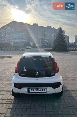 Хетчбек Peugeot 107 2011 в Запоріжжі