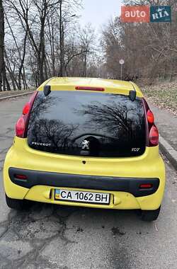 Хетчбек Peugeot 107 2012 в Києві