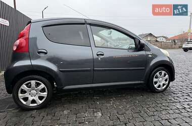 Хэтчбек Peugeot 107 2006 в Киеве