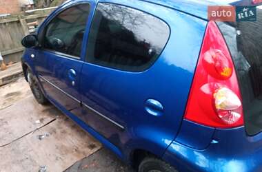 Хетчбек Peugeot 107 2006 в Сумах