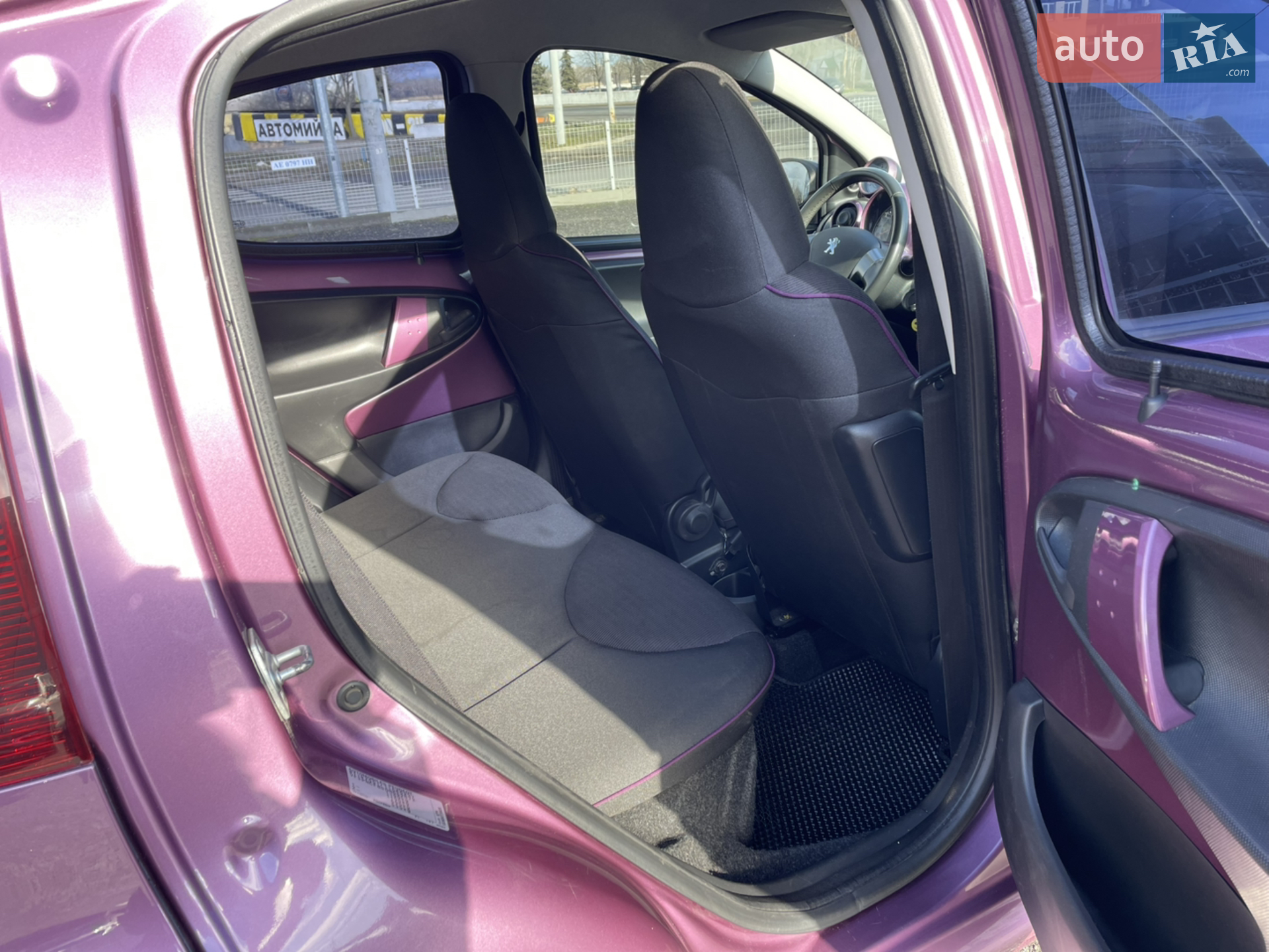 2013 Peugeot 107 - мініатюра 30