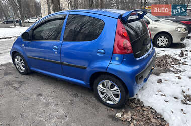 Хетчбек Peugeot 107 2011 в Києві