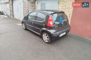 Хетчбек Peugeot 107 2008 в Києві