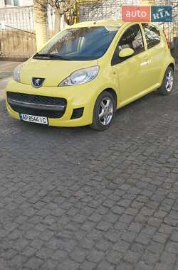 Хэтчбек Peugeot 107 2012 в Запорожье