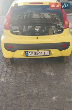 Хэтчбек Peugeot 107 2012 в Запорожье