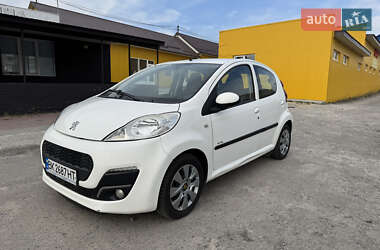 Хетчбек Peugeot 107 2012 в 