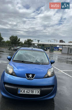 Хэтчбек Peugeot 107 2007 в 