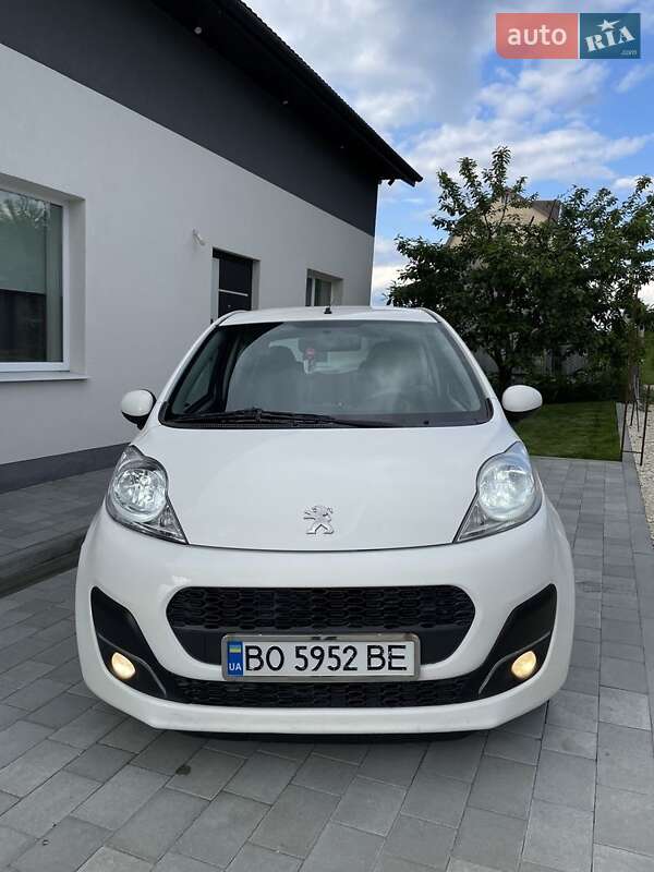 Хэтчбек Peugeot 107 2012 в Тернополе