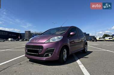 Хетчбек Peugeot 107 2014 в Києві