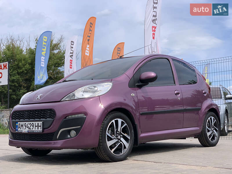 Хетчбек Peugeot 107 2014 в Бердичеві