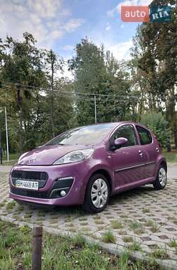 Хетчбек Peugeot 107 2012 в Києві