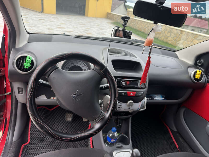 Хэтчбек Peugeot 107 2011 в Тернополе