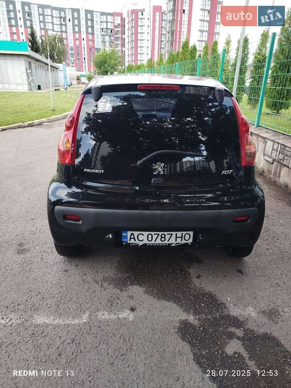 Хэтчбек Peugeot 107 2009 в Луцке