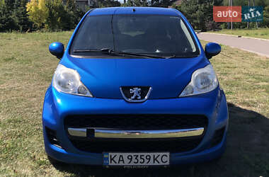 Хетчбек Peugeot 107 2010 в Києві