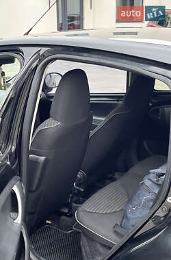 Хетчбек Peugeot 107 2014 в 