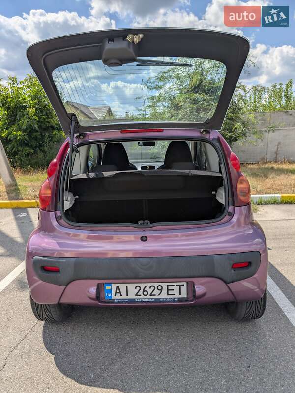 Хэтчбек Peugeot 107 2012 в Киеве