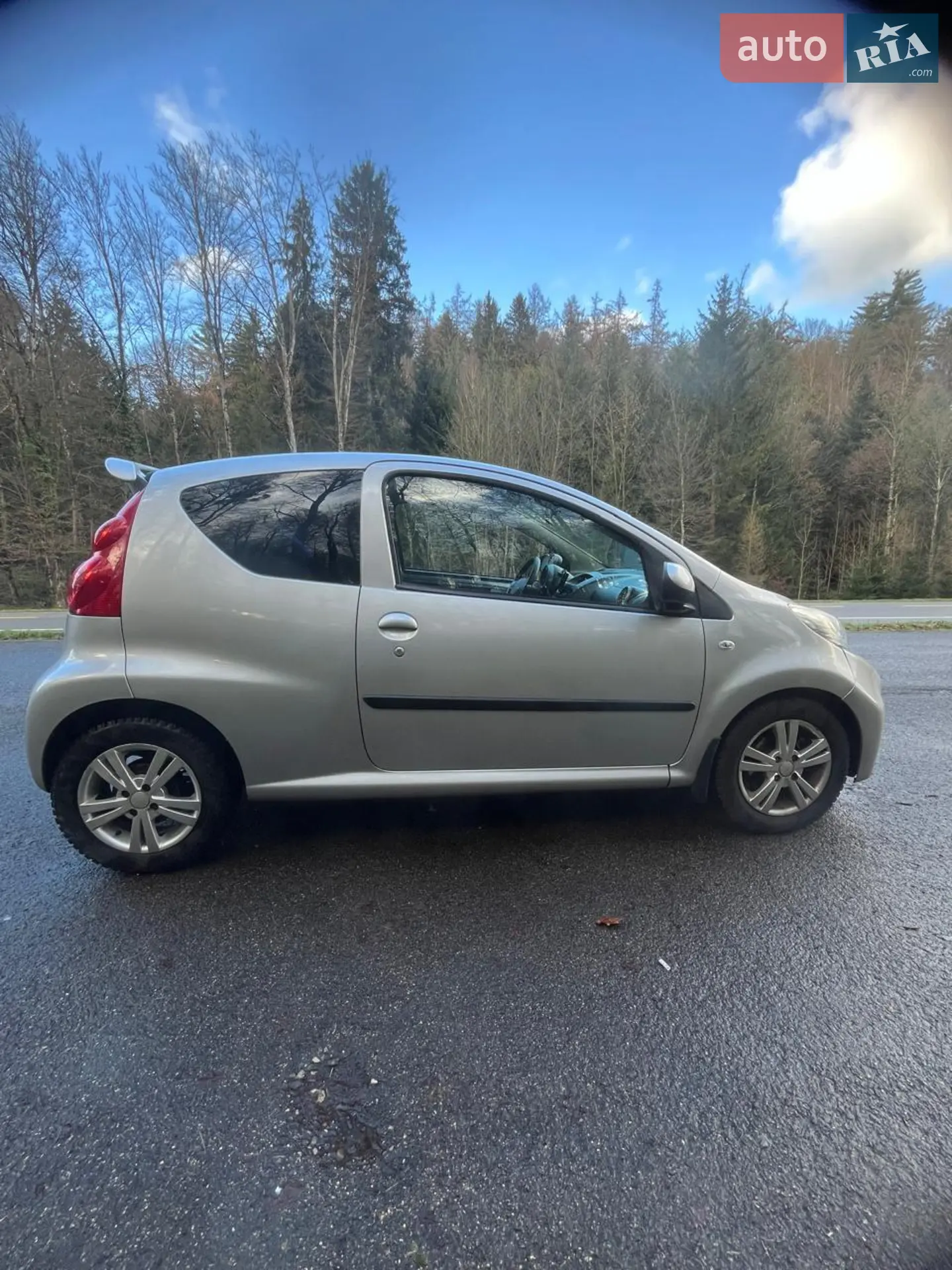 2012 Peugeot 107 - мініатюра 9