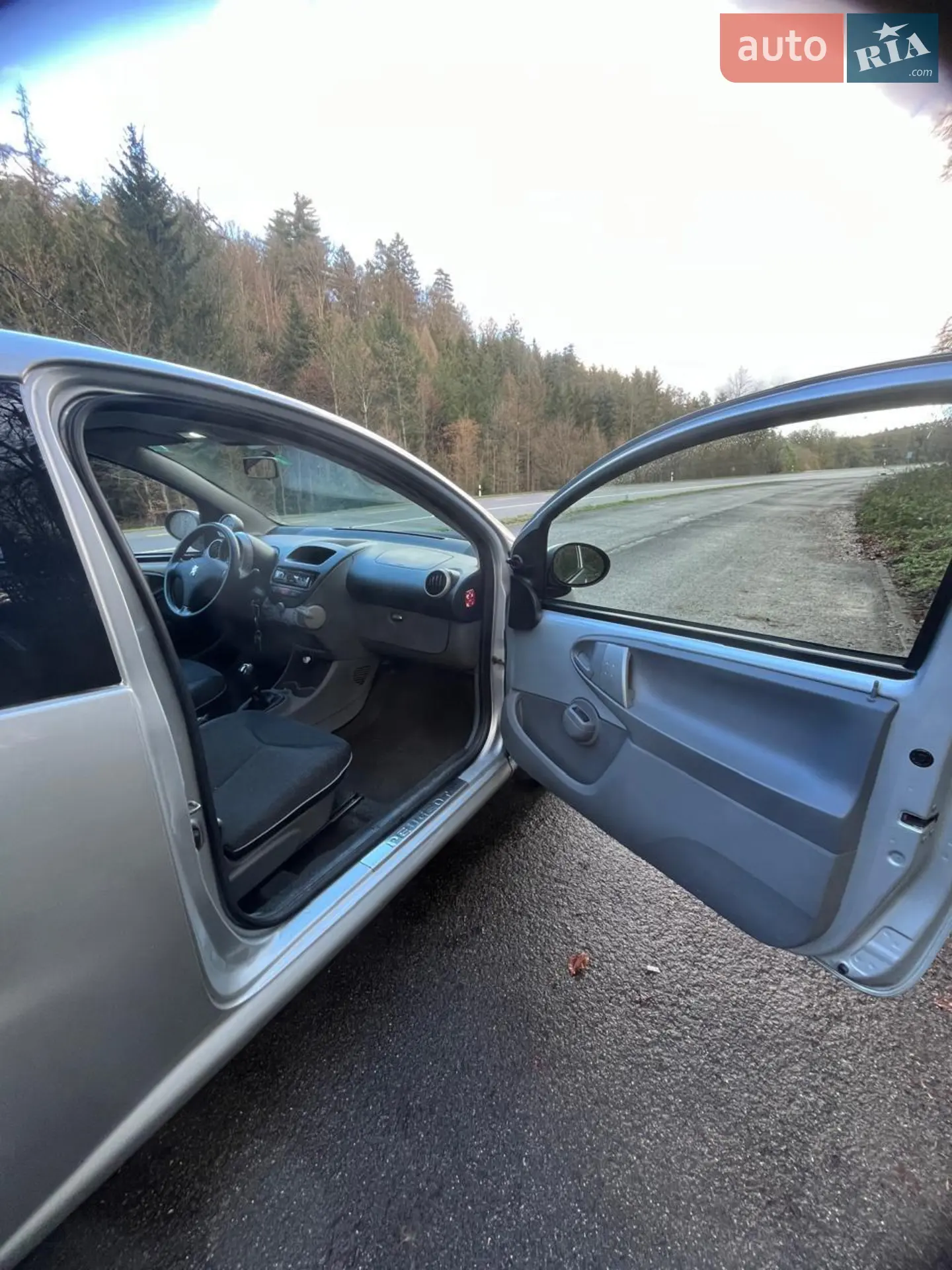2012 Peugeot 107 - мініатюра 3