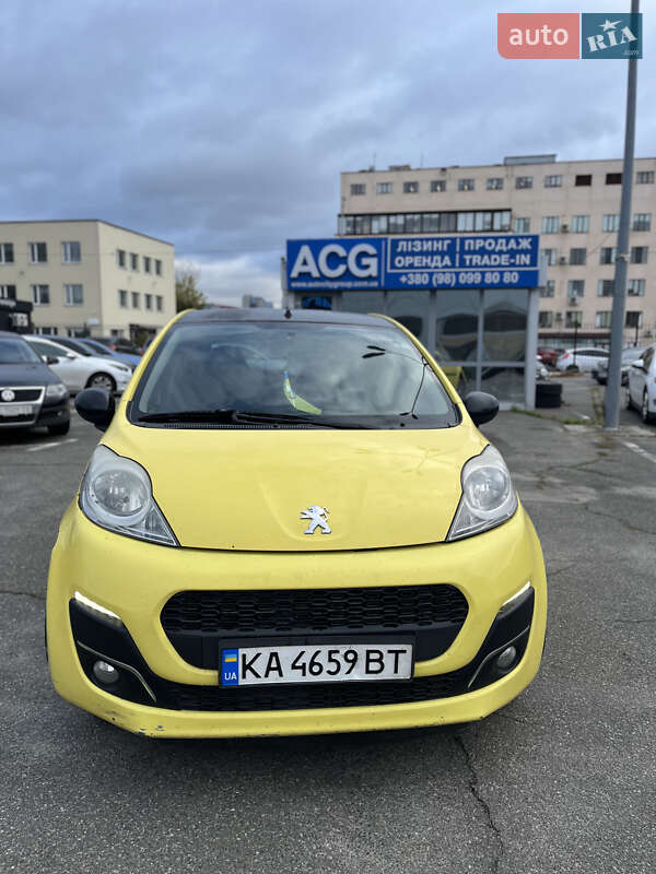 Хетчбек Peugeot 107 2012 в Києві