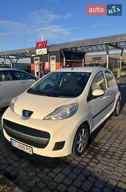 Хэтчбек Peugeot 107 2011 в Львове