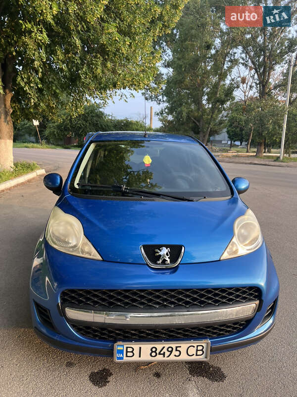 Peugeot 107 2011 Peugeot 107 2011