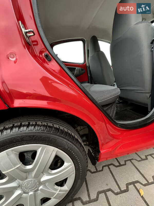 Хэтчбек Peugeot 107 2007 в Хмельницком