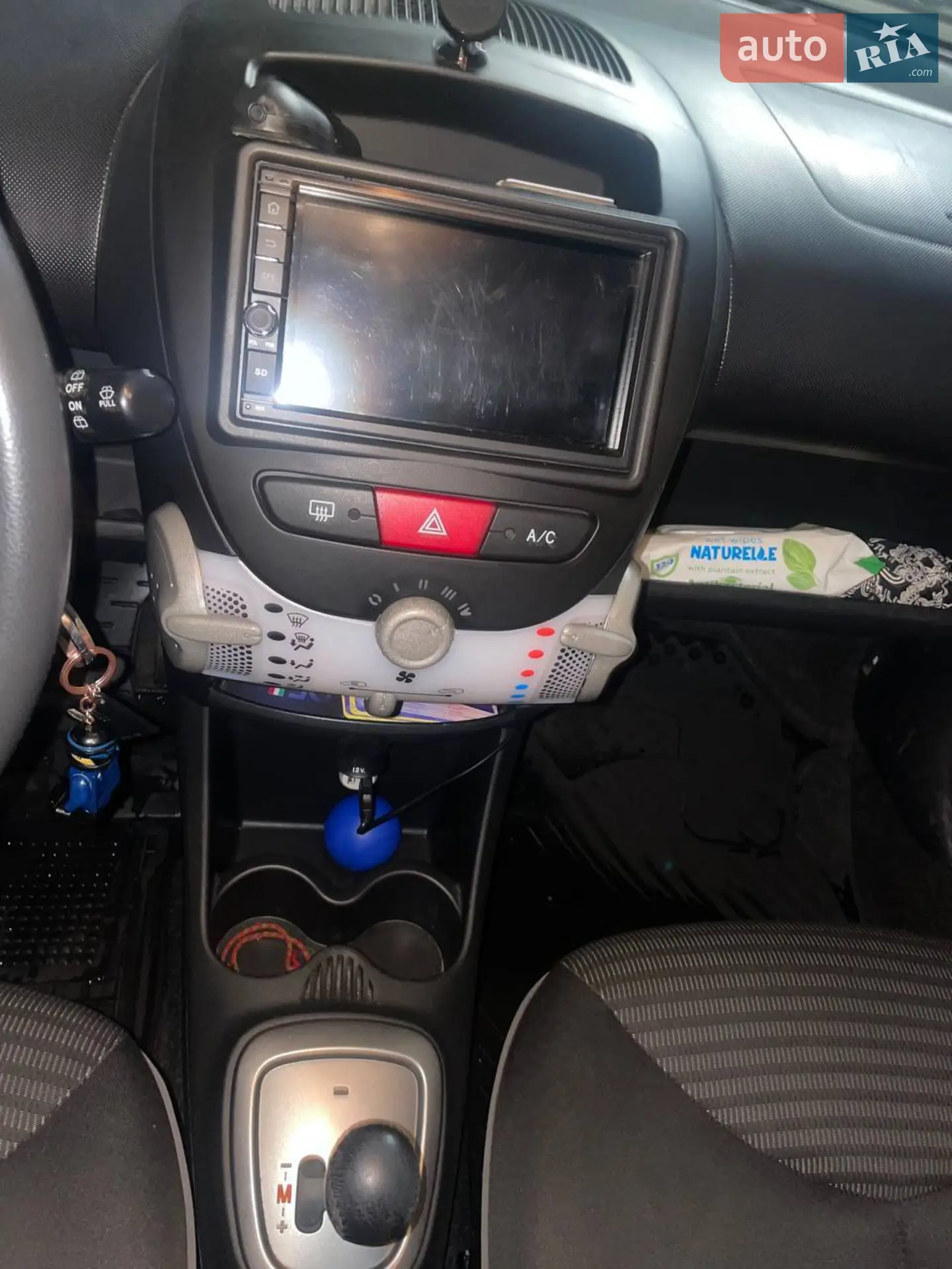 2013 Peugeot 107 - мініатюра 9