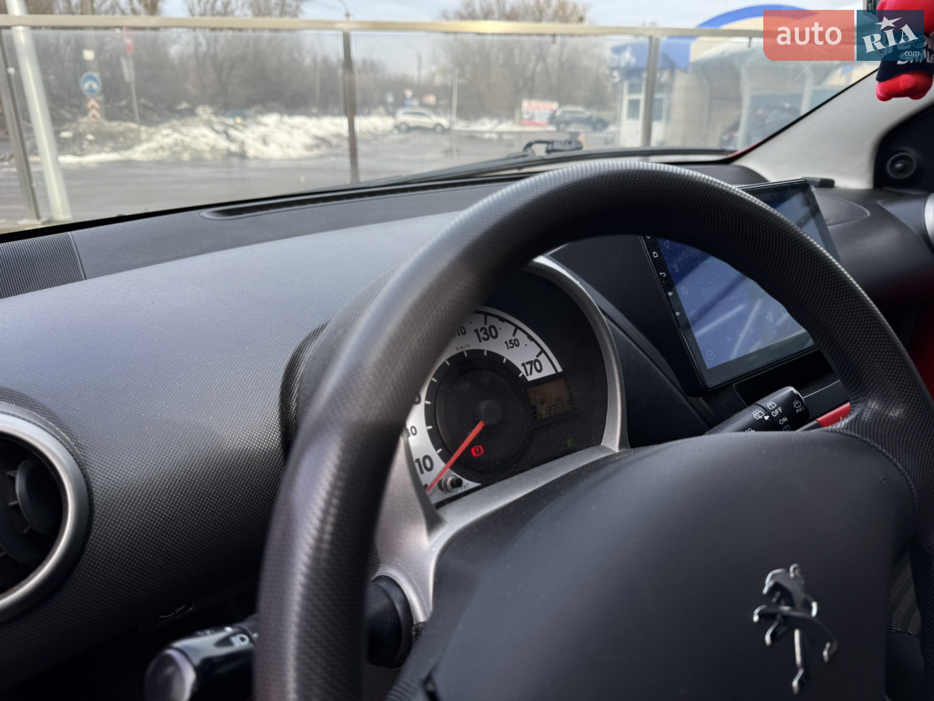 2013 Peugeot 107 - мініатюра 27