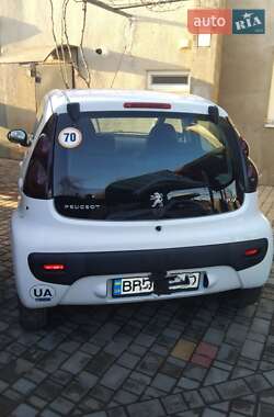 Хэтчбек Peugeot 107 2012 в Одессе