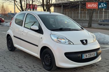 Хэтчбек Peugeot 107 2006 в Ровно