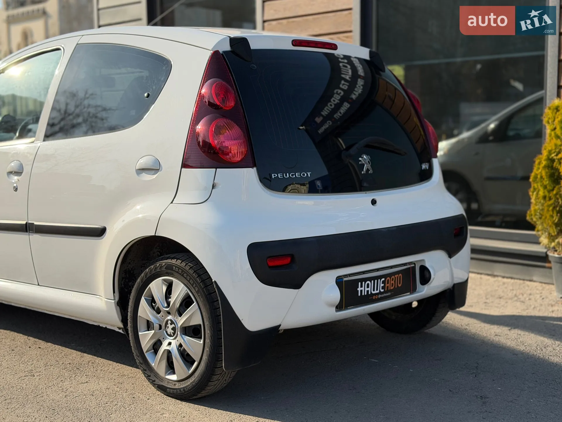 2014 Peugeot 107 - мініатюра 13