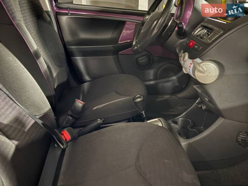 Хэтчбек Peugeot 107 2013 в Киеве