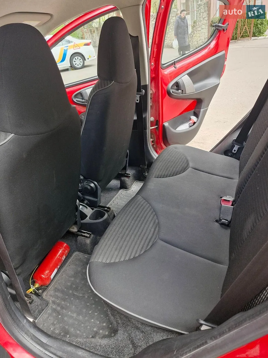 2012 Peugeot 107 - мініатюра 17