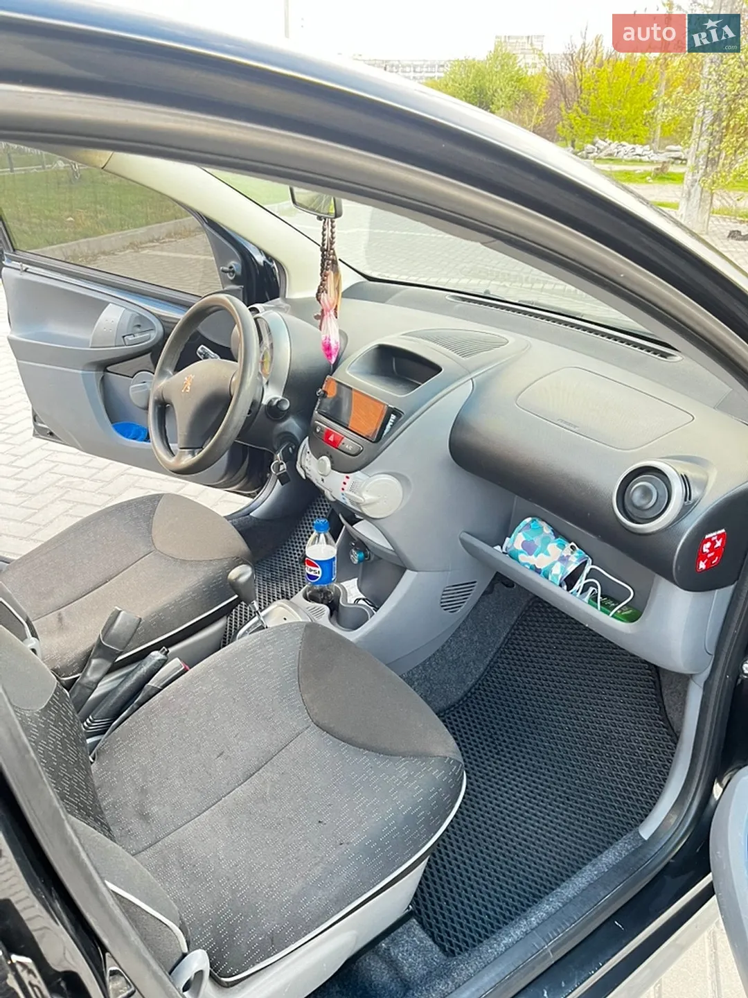 2011 Peugeot 107 - мініатюра 11