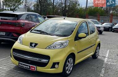 Хэтчбек Peugeot 107 2012 в Одессе