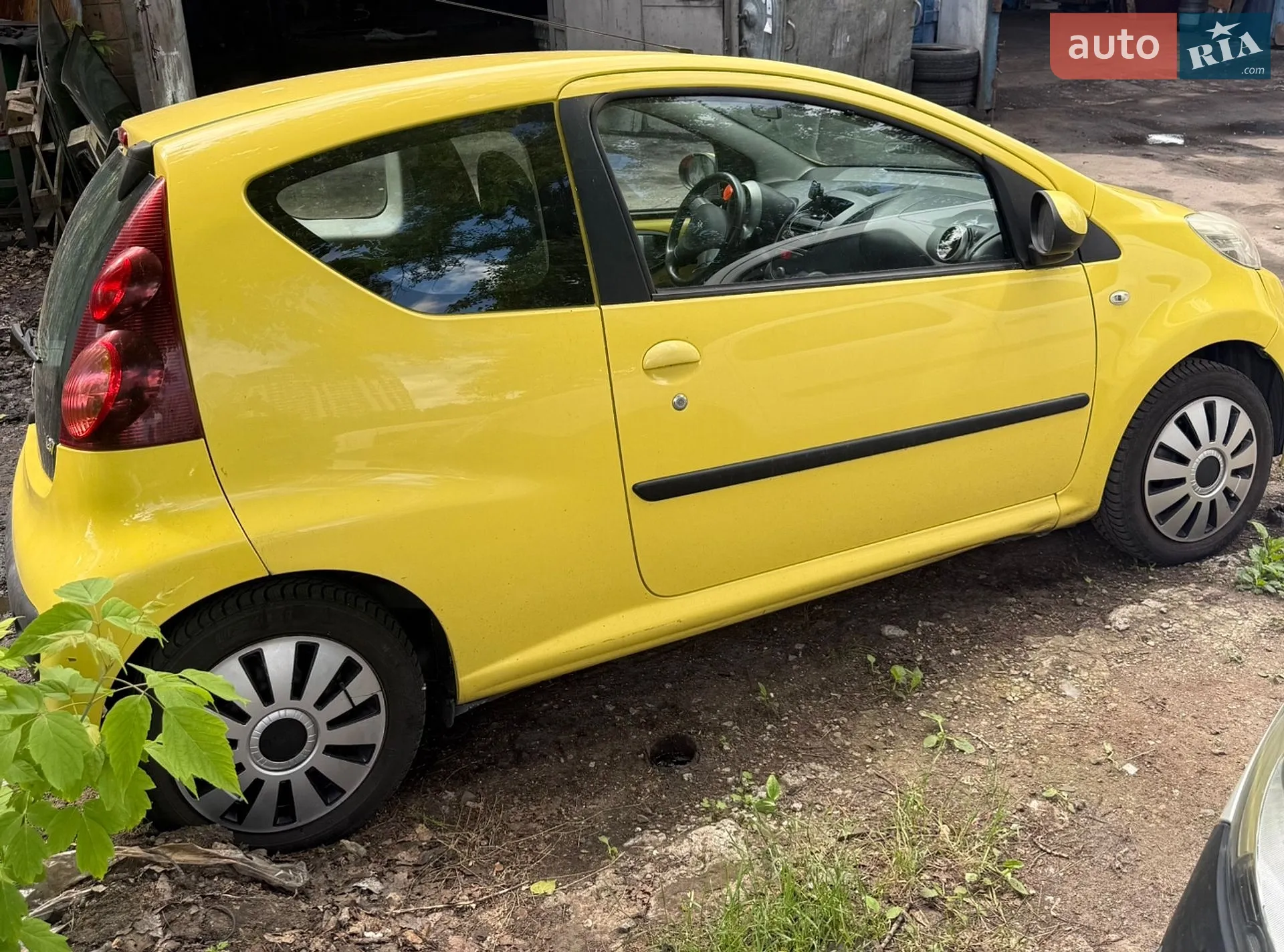 2012 Peugeot 107 - мініатюра 3