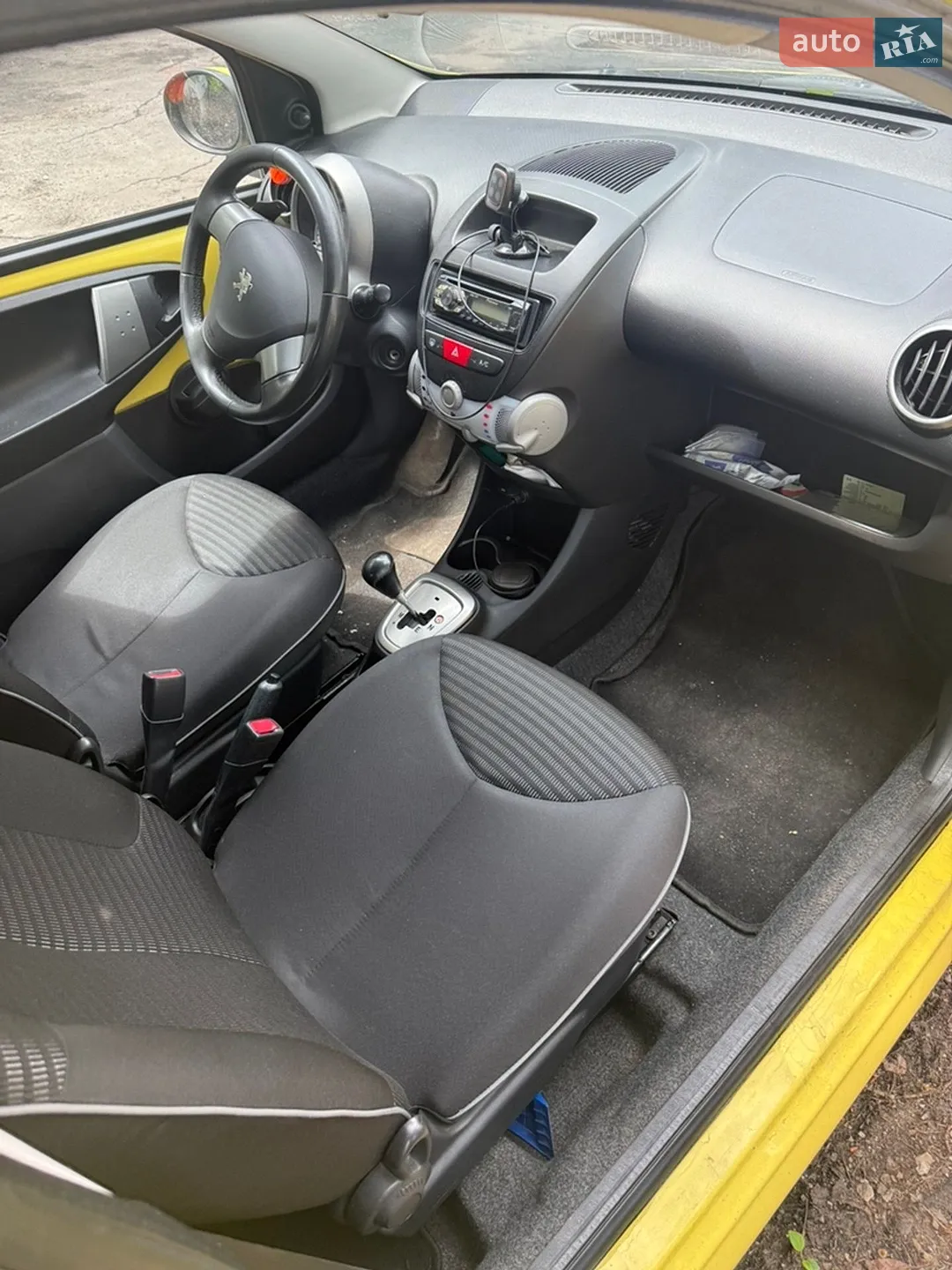 2012 Peugeot 107 - мініатюра 6