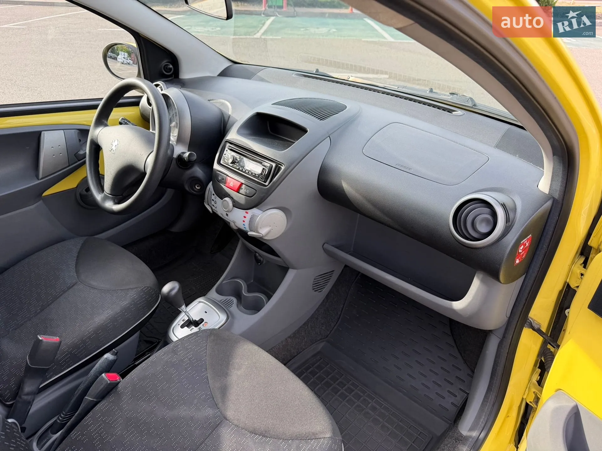 2011 Peugeot 107 - мініатюра 13