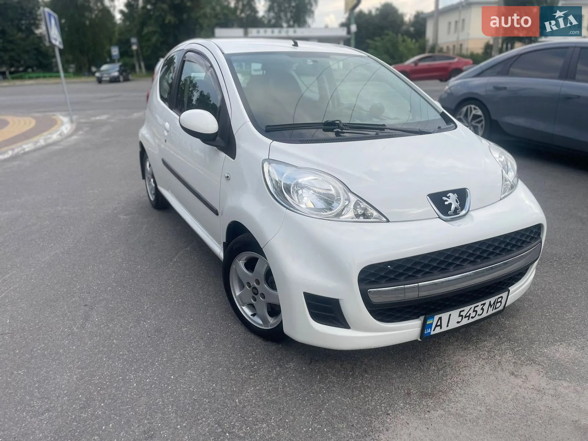 2011 Peugeot 107 - мініатюра 12
