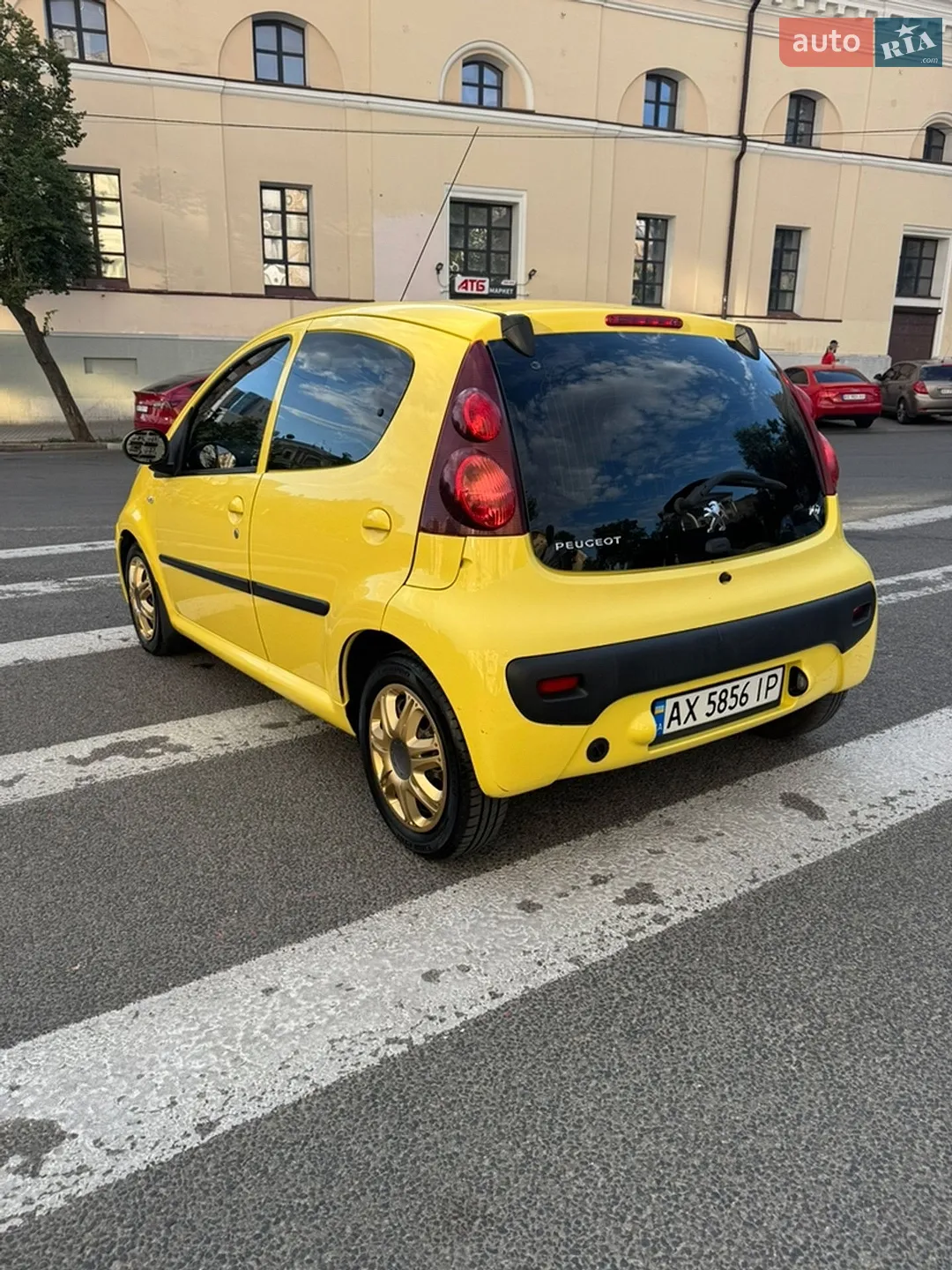2012 Peugeot 107 - мініатюра 4