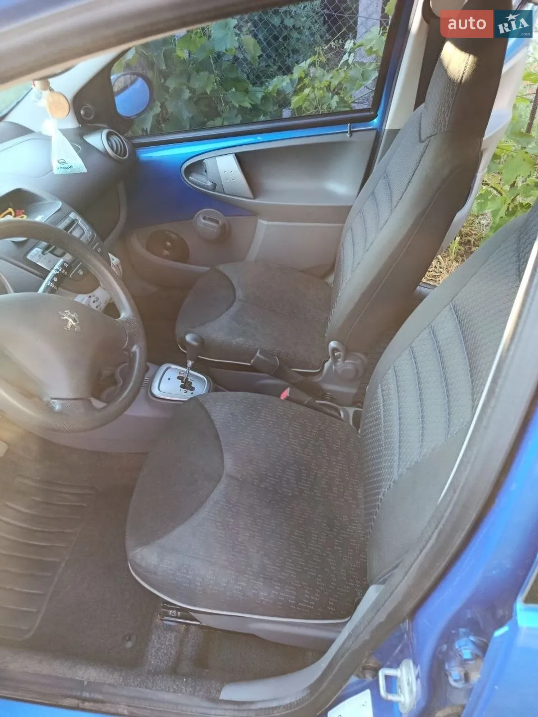 2011 Peugeot 107 - мініатюра 6