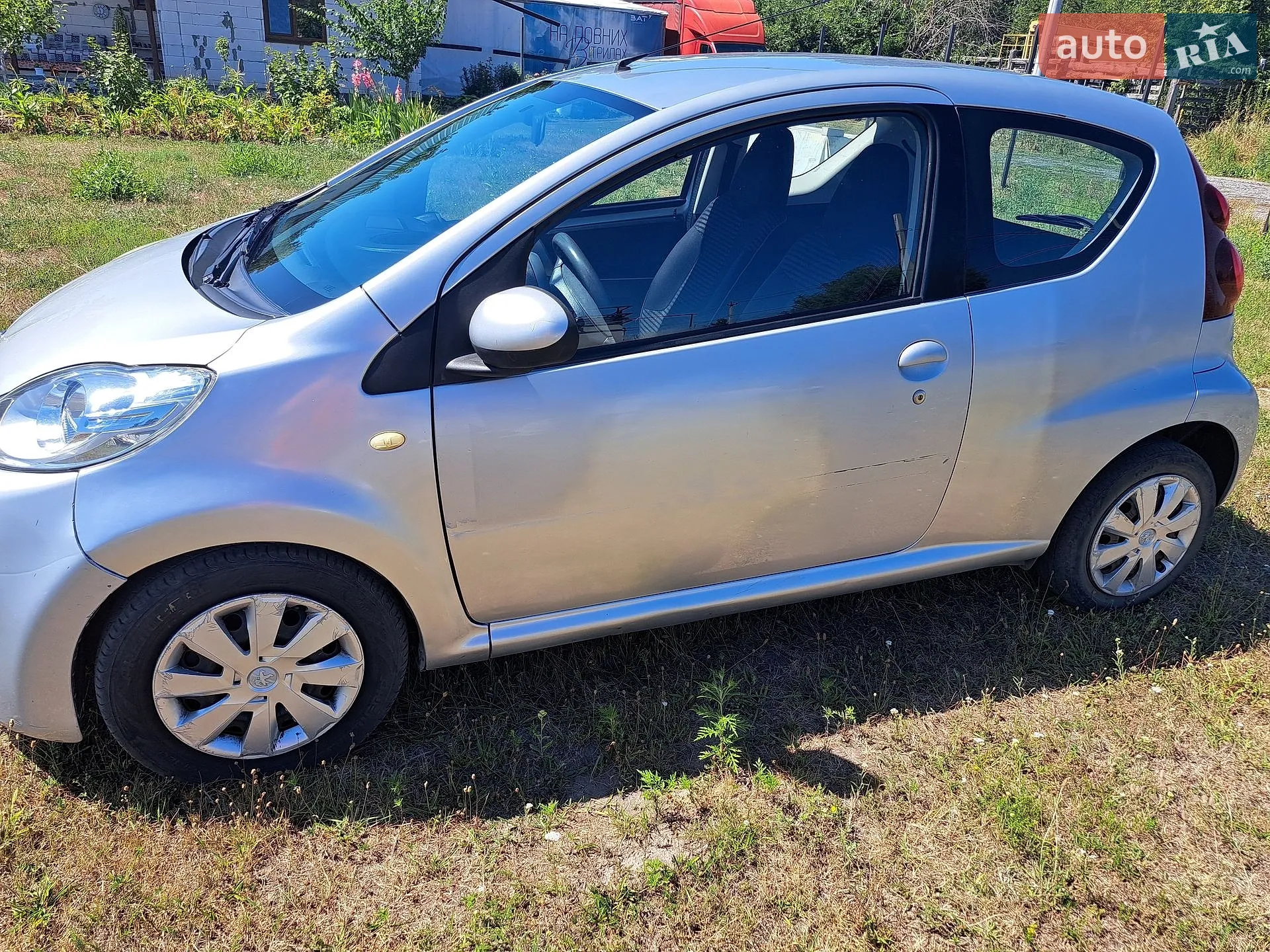 2013 Peugeot 107 - мініатюра 2