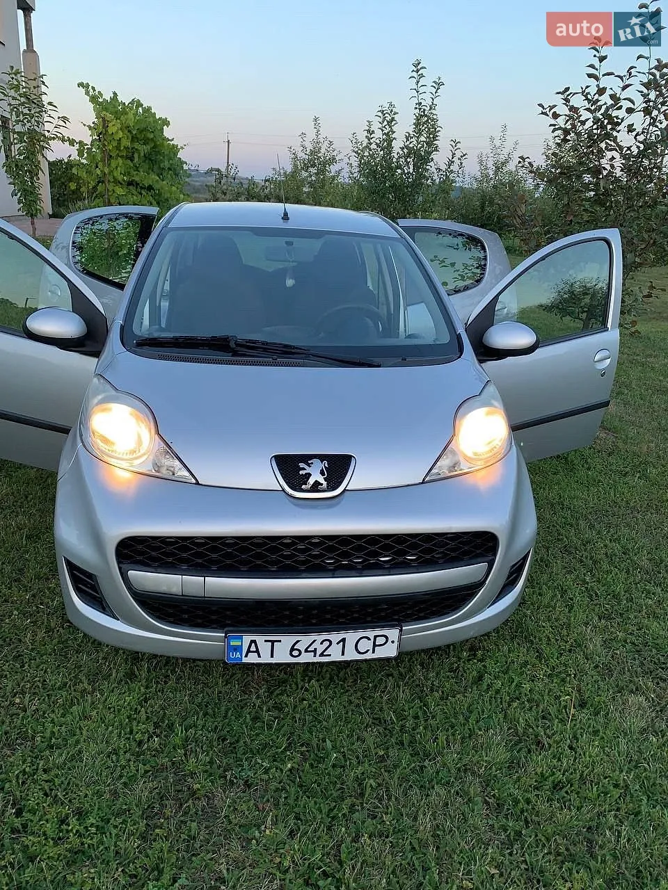 2012 Peugeot 107 - мініатюра 6
