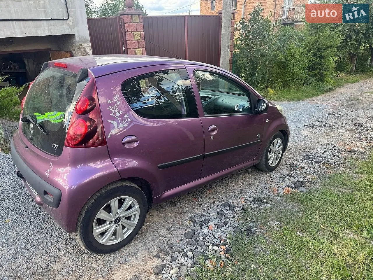 2013 Peugeot 107 - мініатюра 7