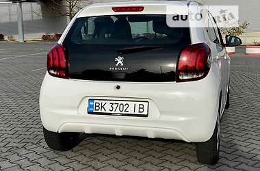 Хэтчбек Peugeot 108 2014 в Ровно