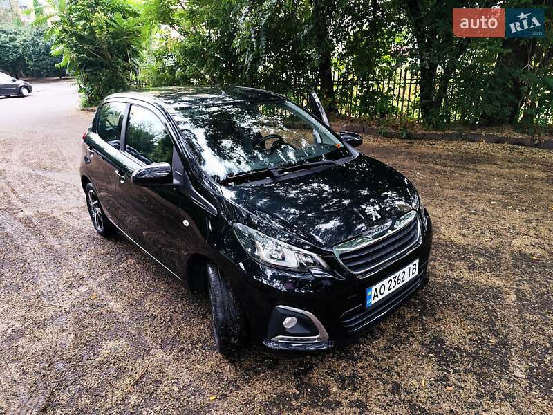 Хетчбек Peugeot 108 2016 в Ужгороді