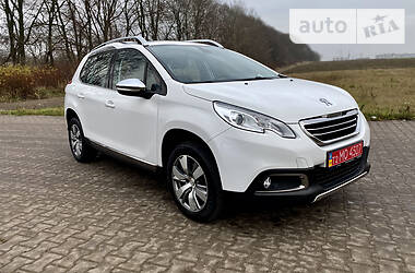 Хэтчбек Peugeot 2008 2015 в Ровно