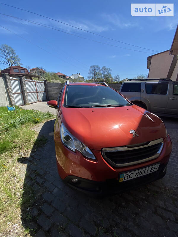 Внедорожник / Кроссовер Peugeot 2008 2014 в Львове