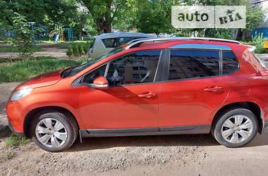 Внедорожник / Кроссовер Peugeot 2008 2014 в Харькове