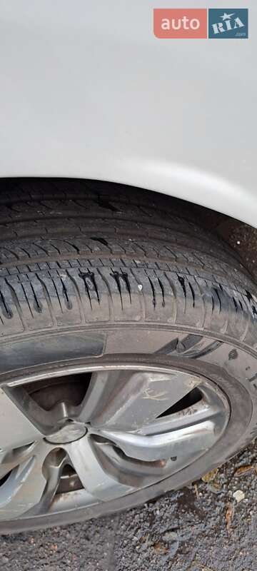 Позашляховик / Кросовер Peugeot 2008 2013 в Одесі фото 4 Позашляховик / Кросовер Peugeot 2008 2013 в Одесі